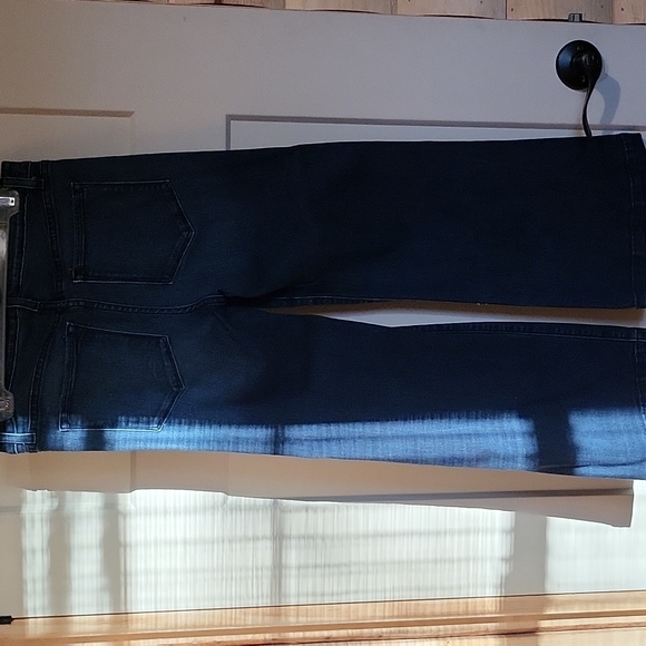 O2 Denim Wide Leg Cropped Jean - Picture 3 of 3